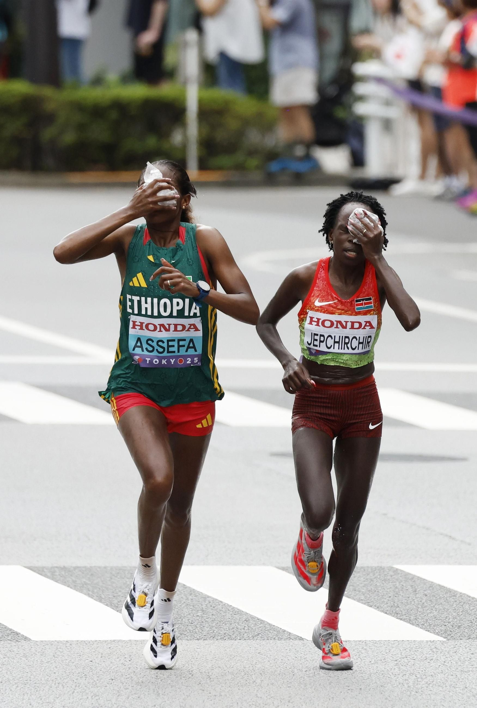 Las mejores imágenes del triunfo de Seville en 100 metros y del resto del Mundial de atletismo