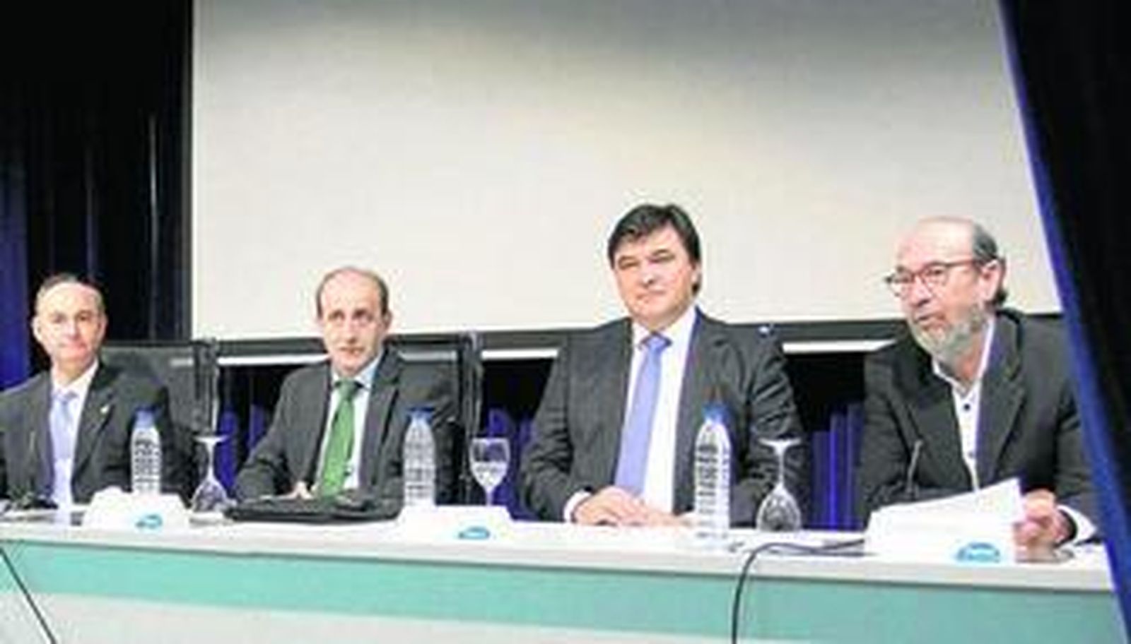 Un momento del acto celebrado ayer en la Fundación Cajasol.