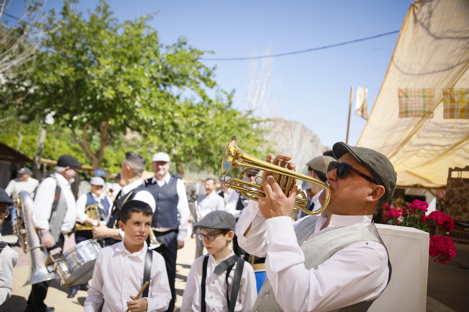 VI Recreación Histórica "Canteros y Caciques en la lucha por el Mármol", en imágenes