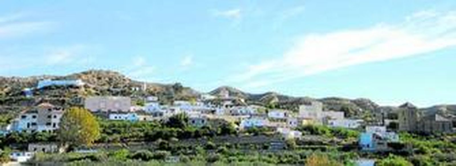 El municipio cuenta con edificios característicos que reflejan la cultura musulmana.