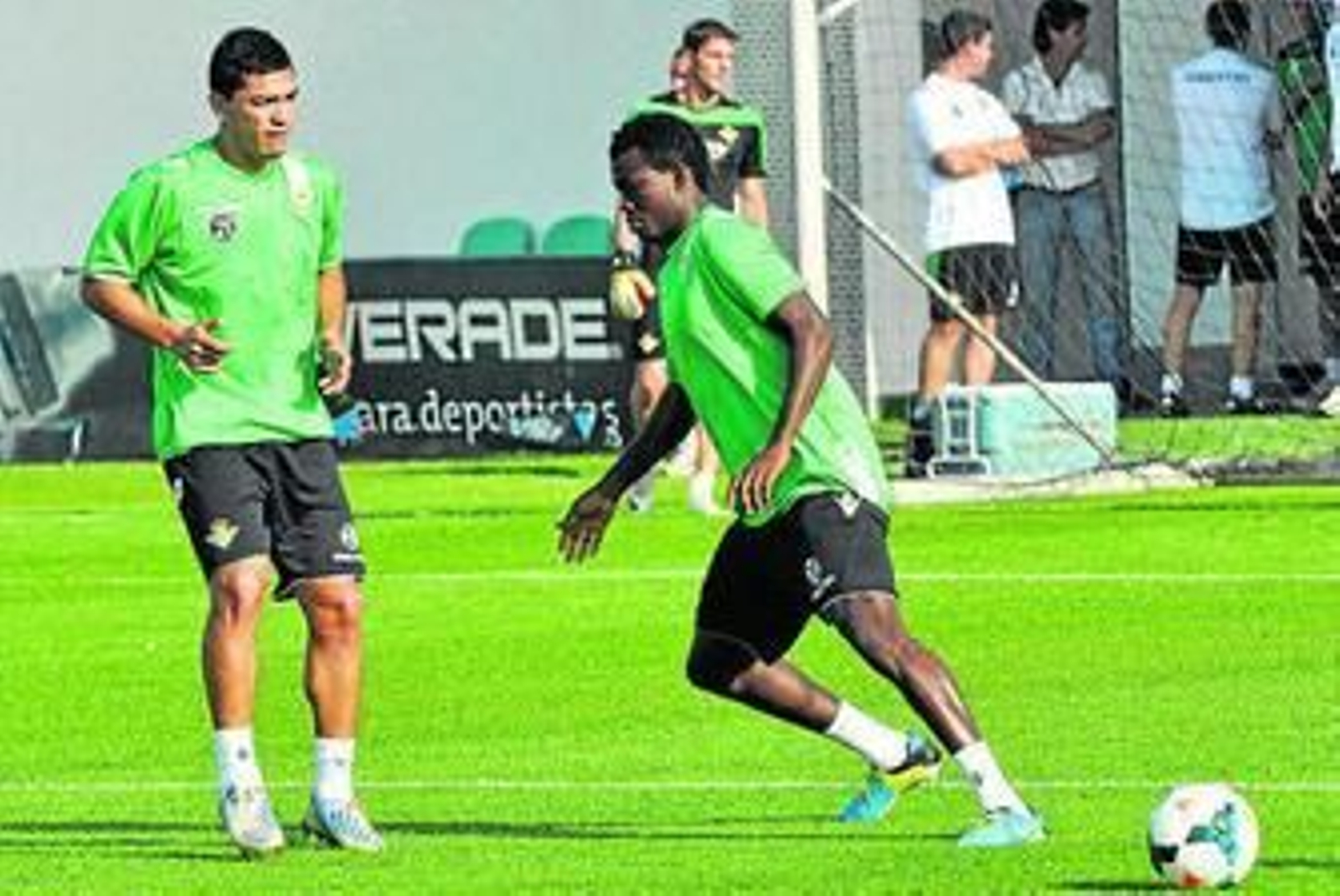 Amaya estará de baja hasta Manchester