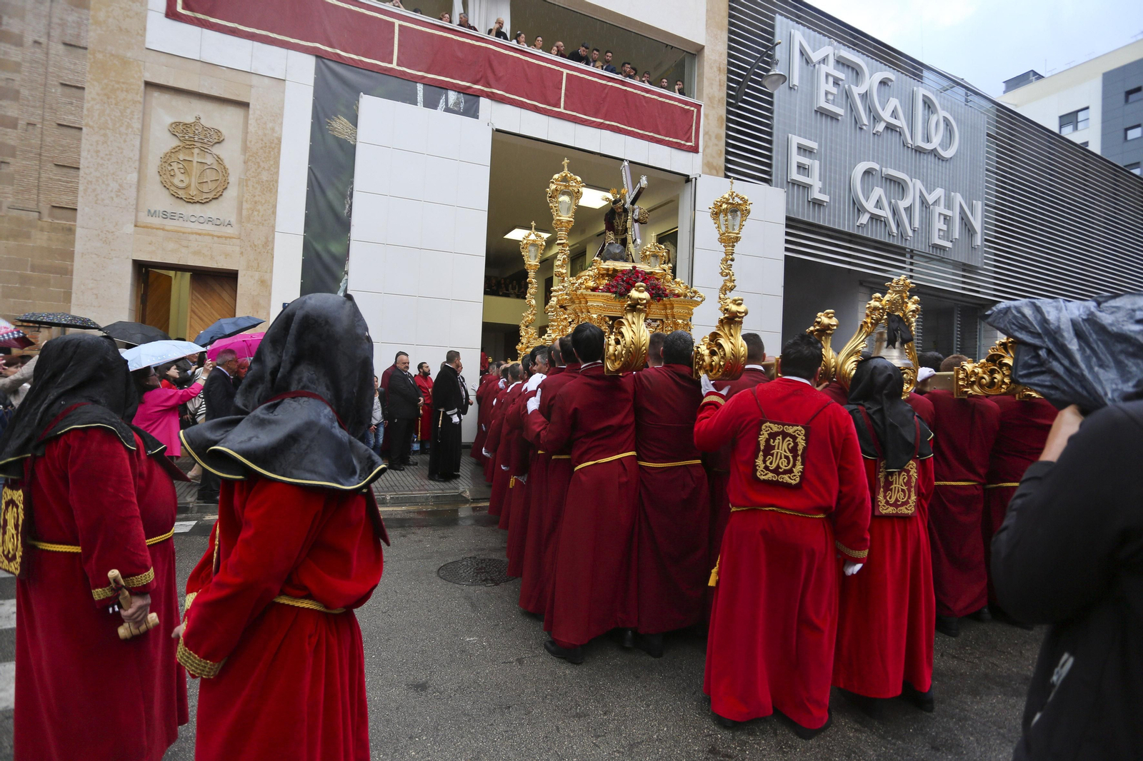 Las fotos de Misericordia del Jueves Santo en Málaga