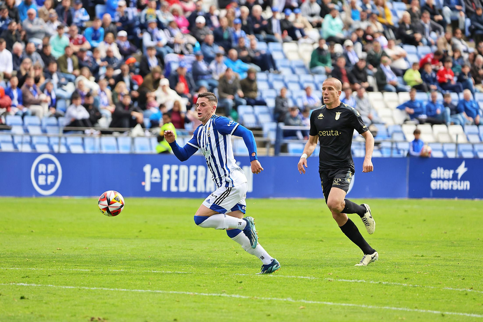 Imágenes del encuentro entre el Recreativo de Huelva y la AD Ceuta FC