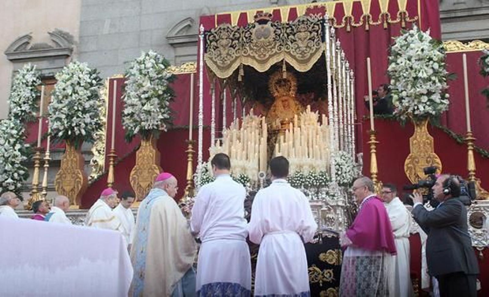 Coronación canónica de la Virgen de la Victoria.

Foto: Espínola