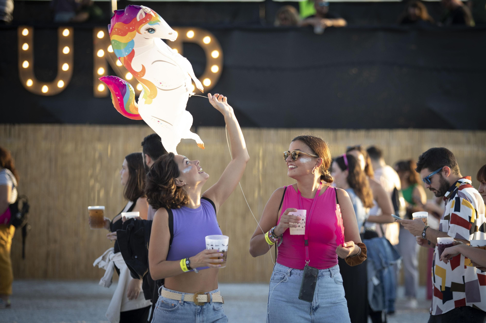 Los primeros acordes del Granada Sound, en imágenes