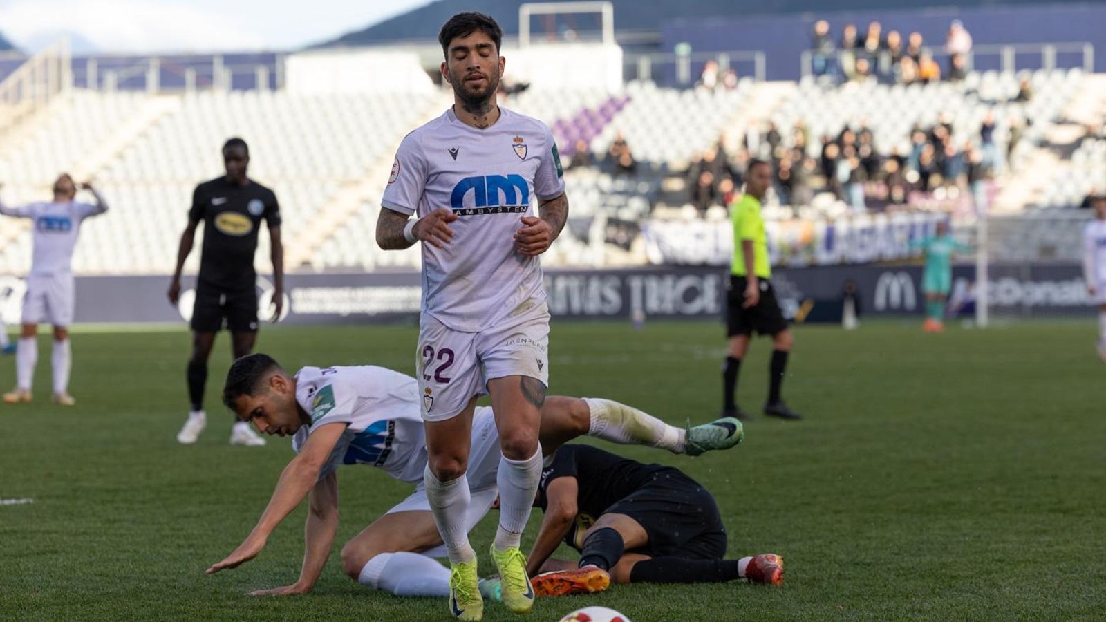 El extremo es el máximo goleador del Real Jaén con 12 goles.