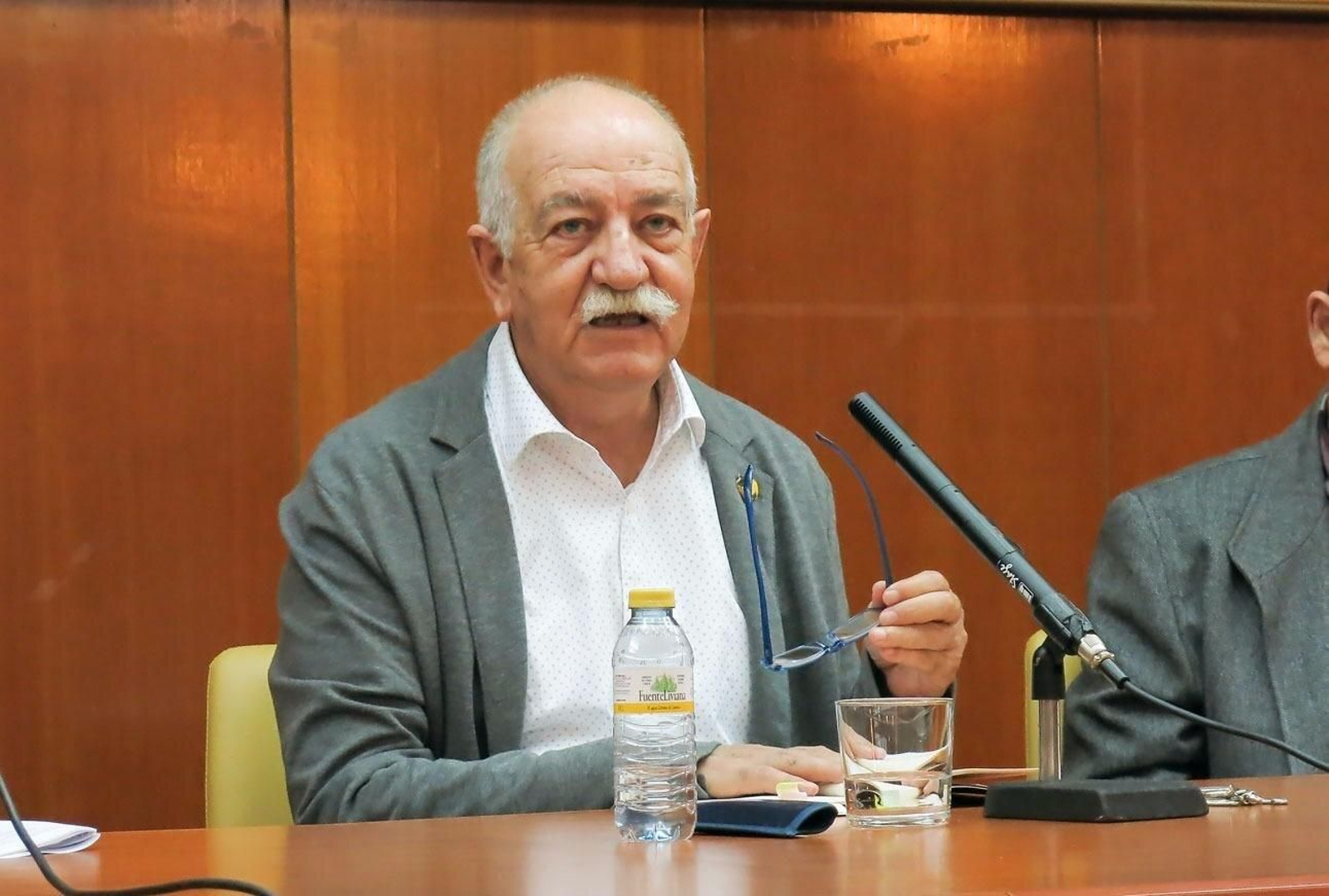 Tomas Hernández durante una intervención pública.