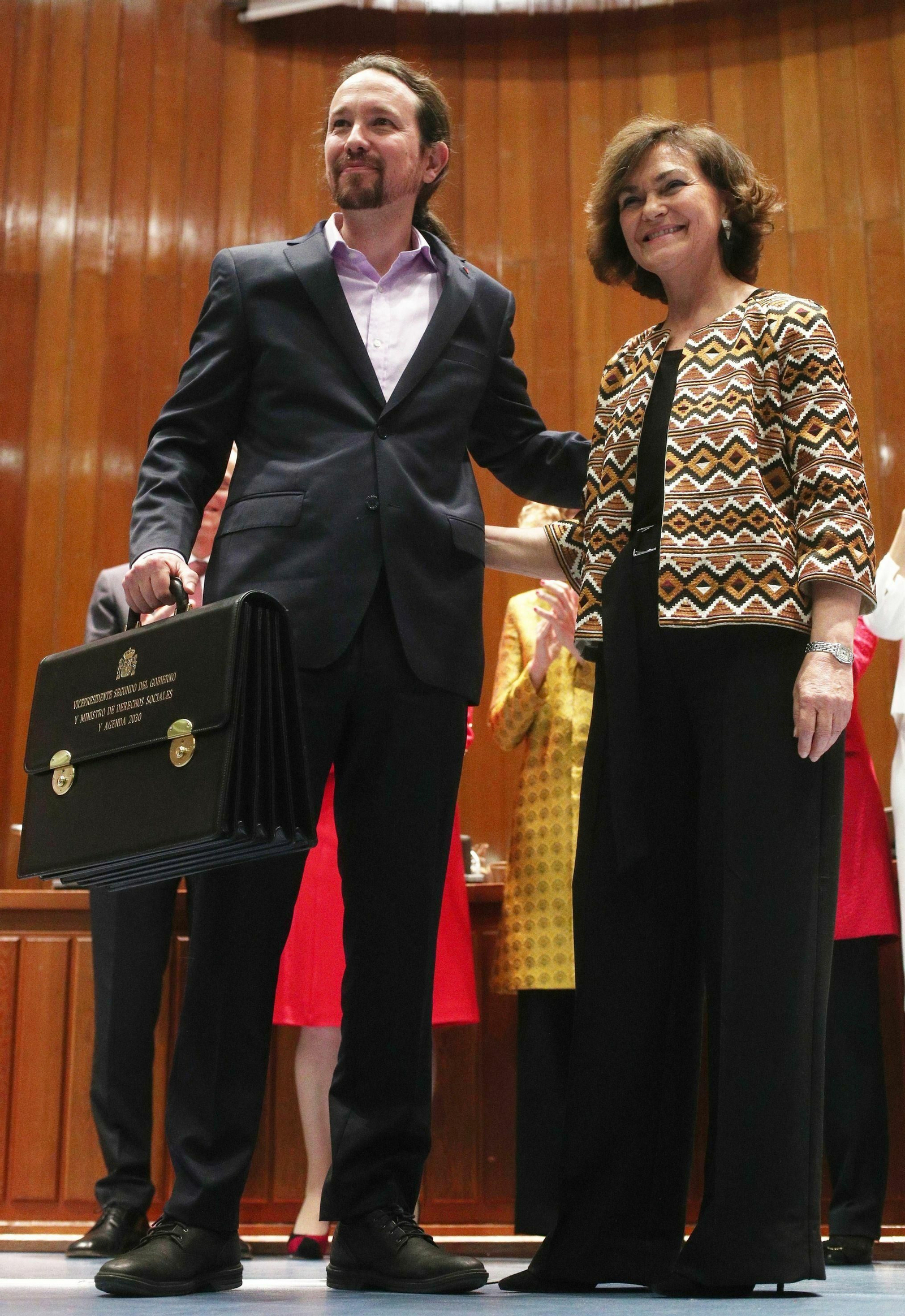 Los ministros reciben sus carteras