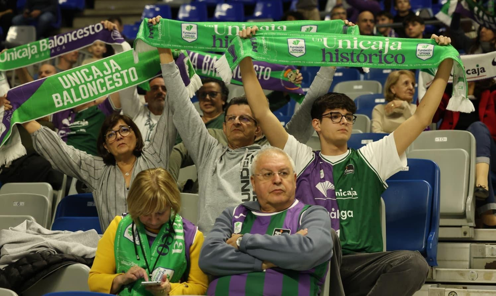 Búscate en las gradas del Martín Carpena en el Unicaja-Karditsa de BCL