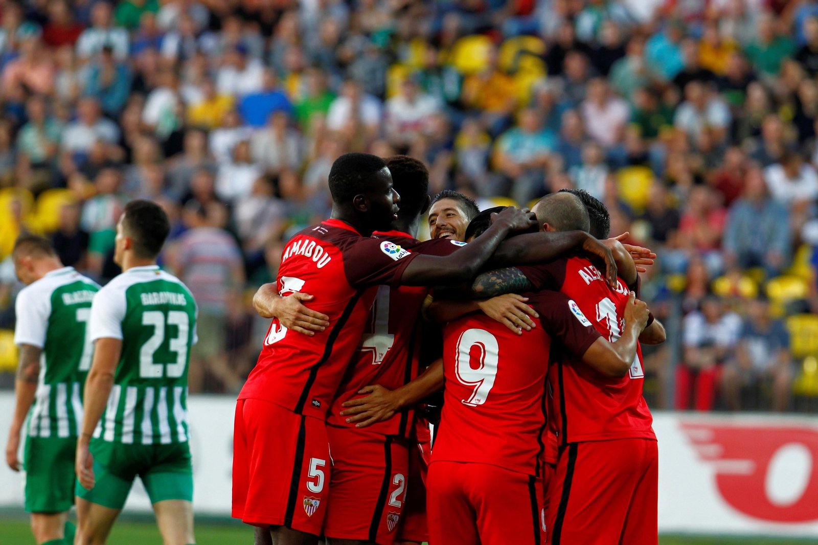 Las imágenes del Zalgiris-Sevilla de Europa League