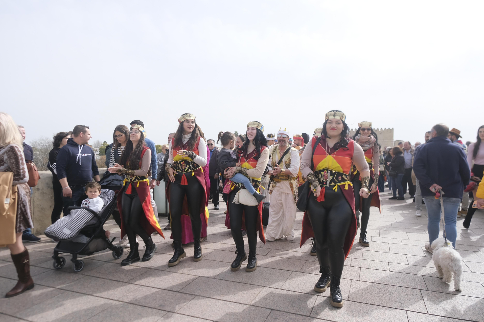 El pasacalles del Carnaval en Córdoba, en imágenes
