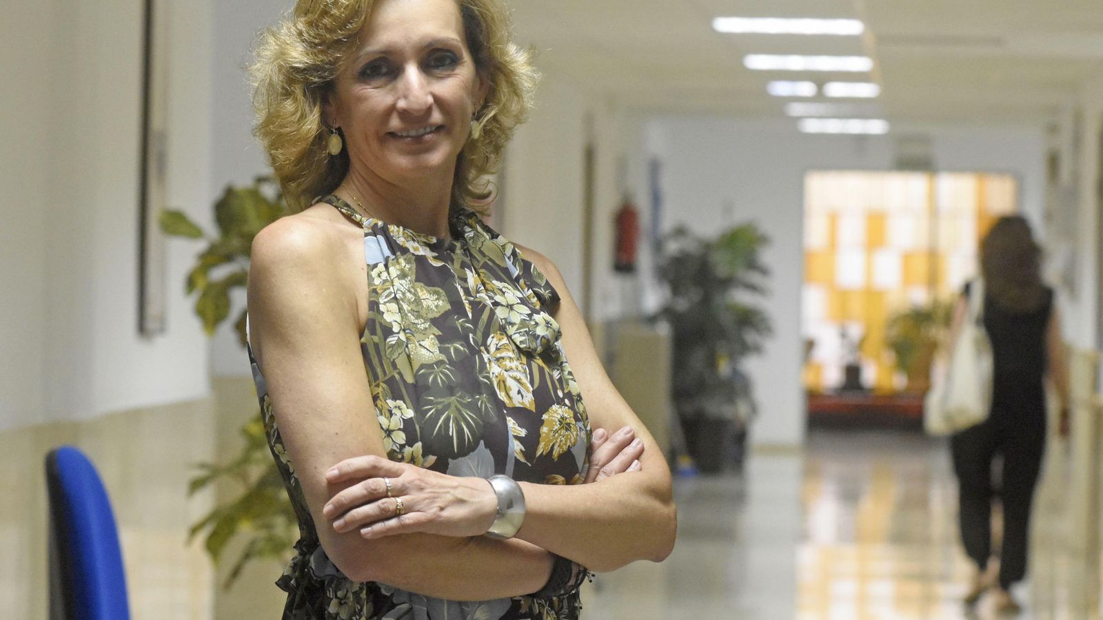 Inmaculada Troncoso posa en la Delegación de Educación de la Junta en Córdoba.