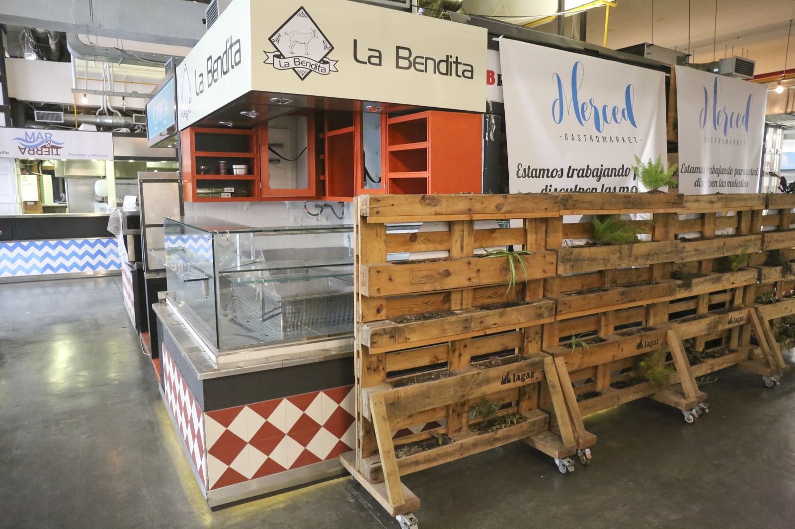 Mercado de la Merced de Málaga sin actividad