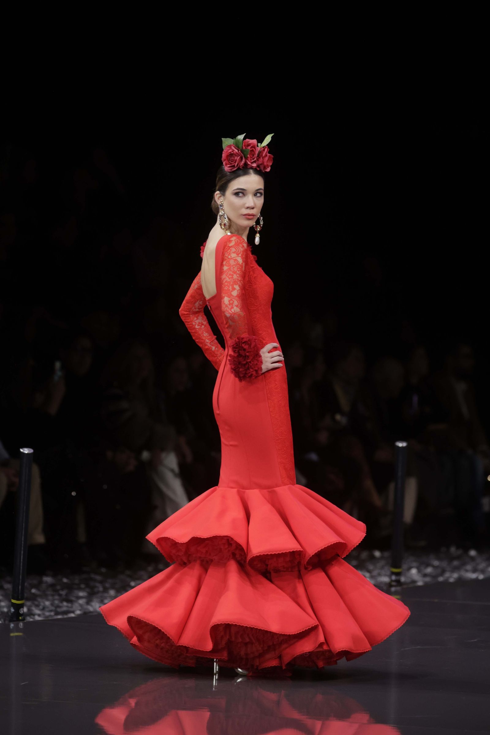 El desfile de Pilar Rubio en SIMOF 2023, todas las fotos