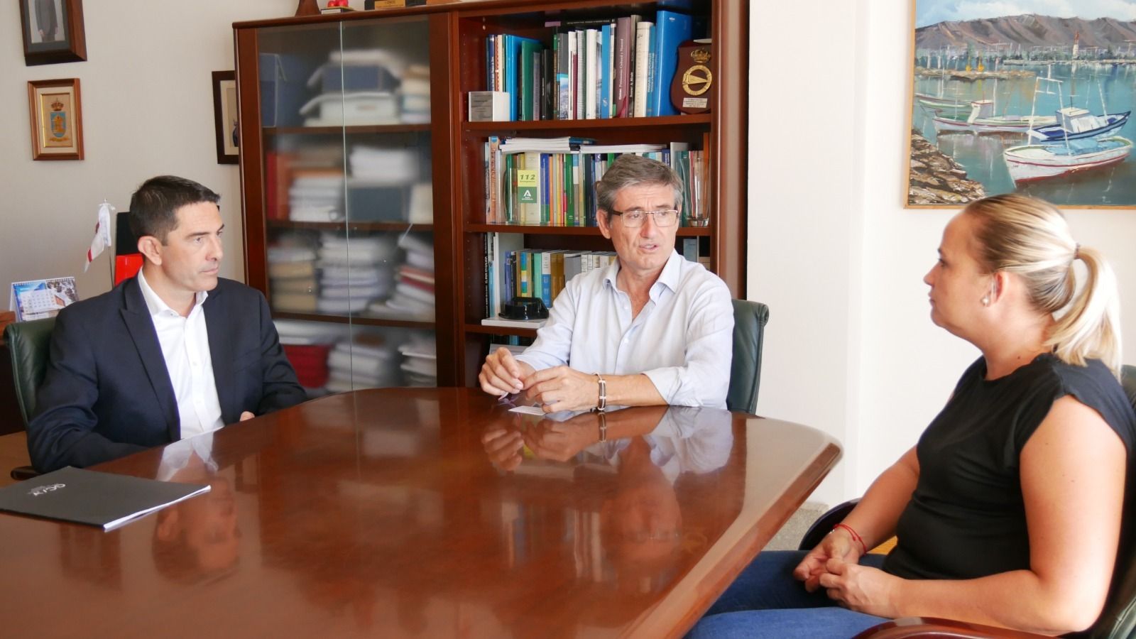 La firma valenciana Consum se establecerá próximamente en la ciudad de Adra.