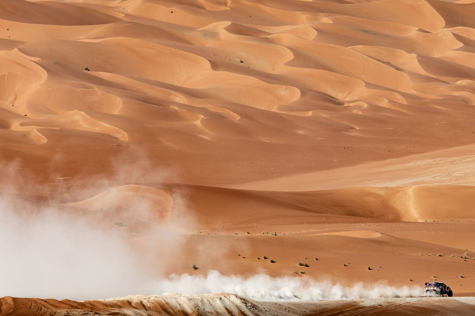 Las espectaculares imágenes del Dakar por las dunas