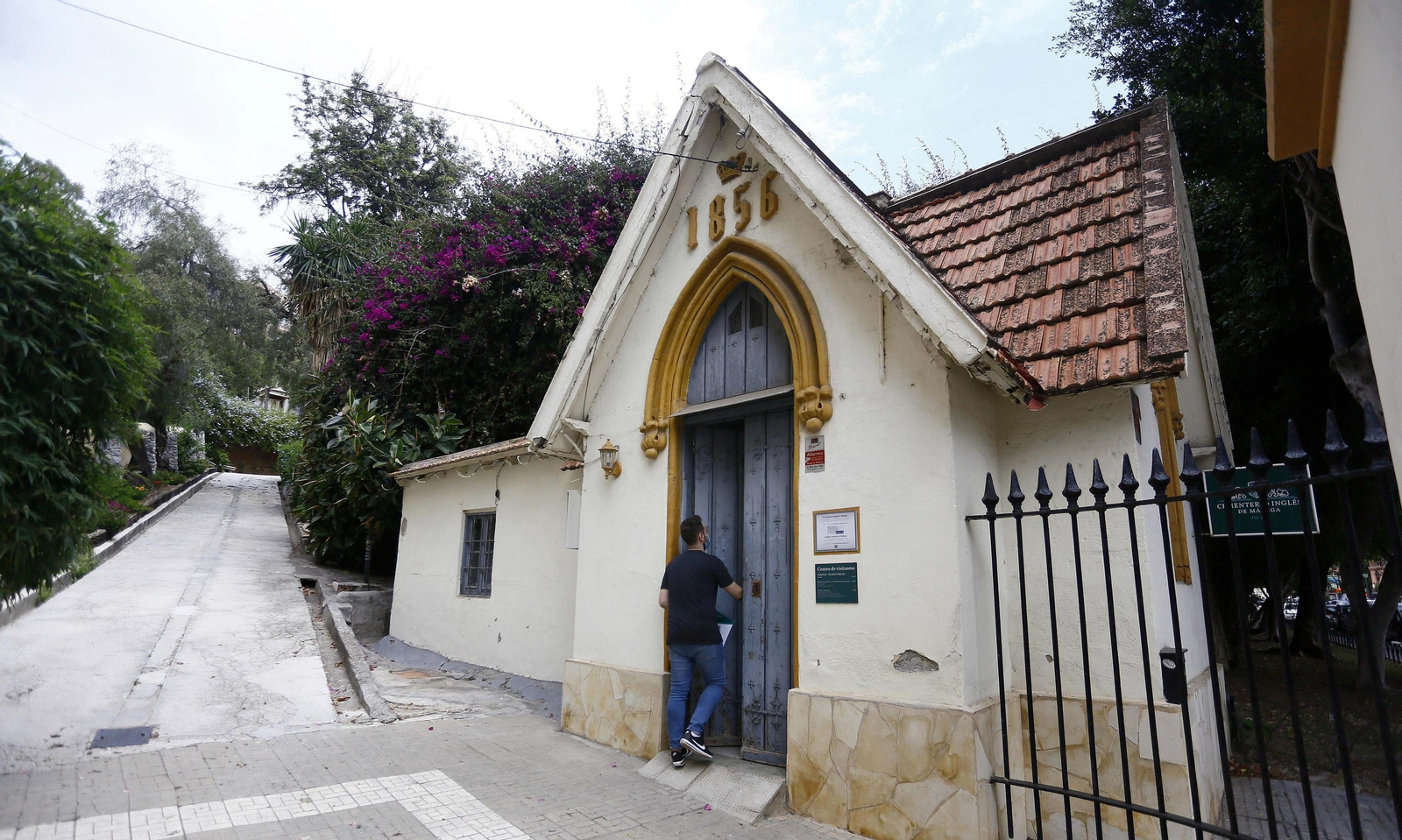 El cementerio Inglés de Málaga, en fotos