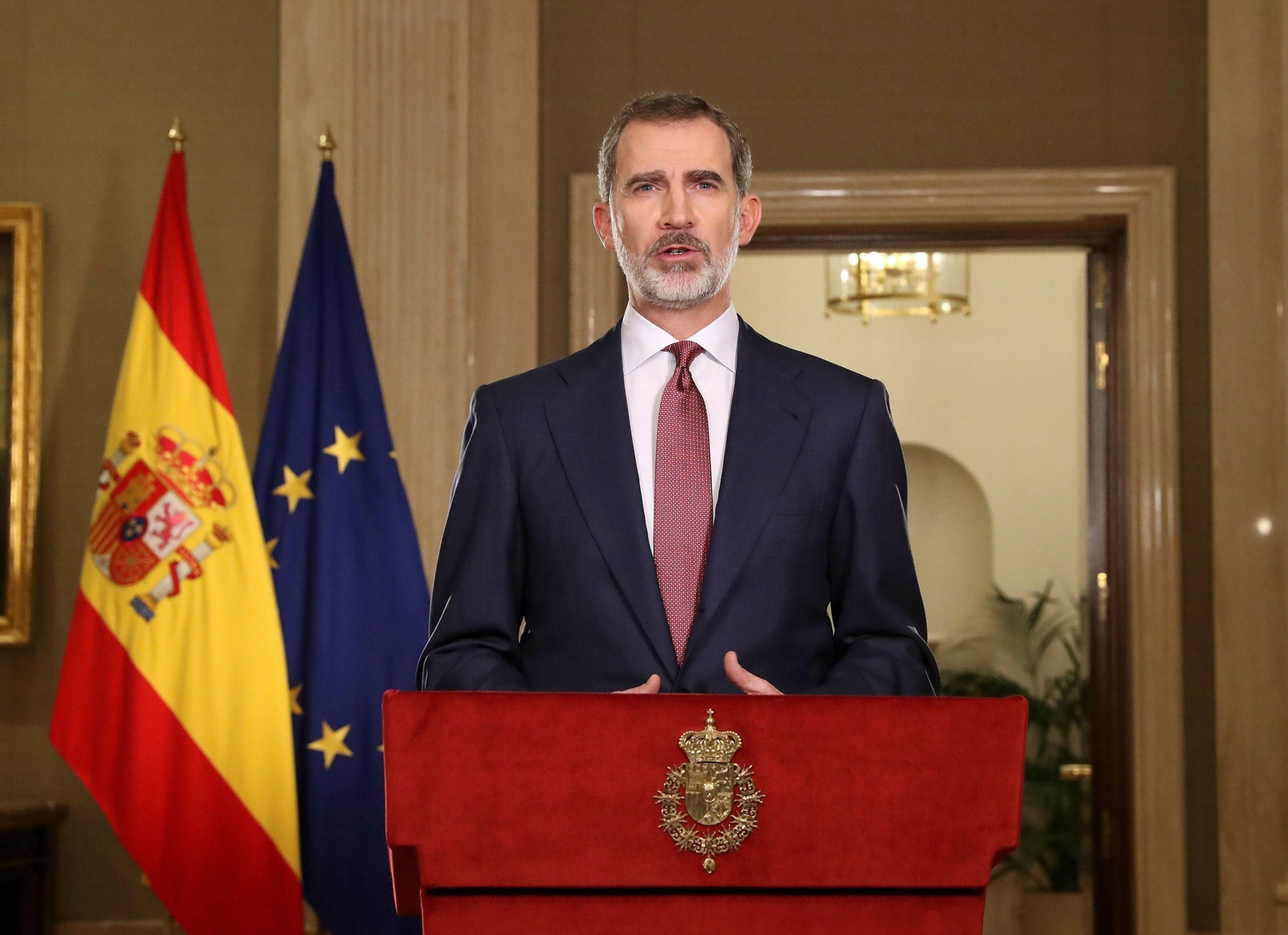 El Rey Felipe VI durante el discurso que dirigió a España tras la declaración del estado de alerta.