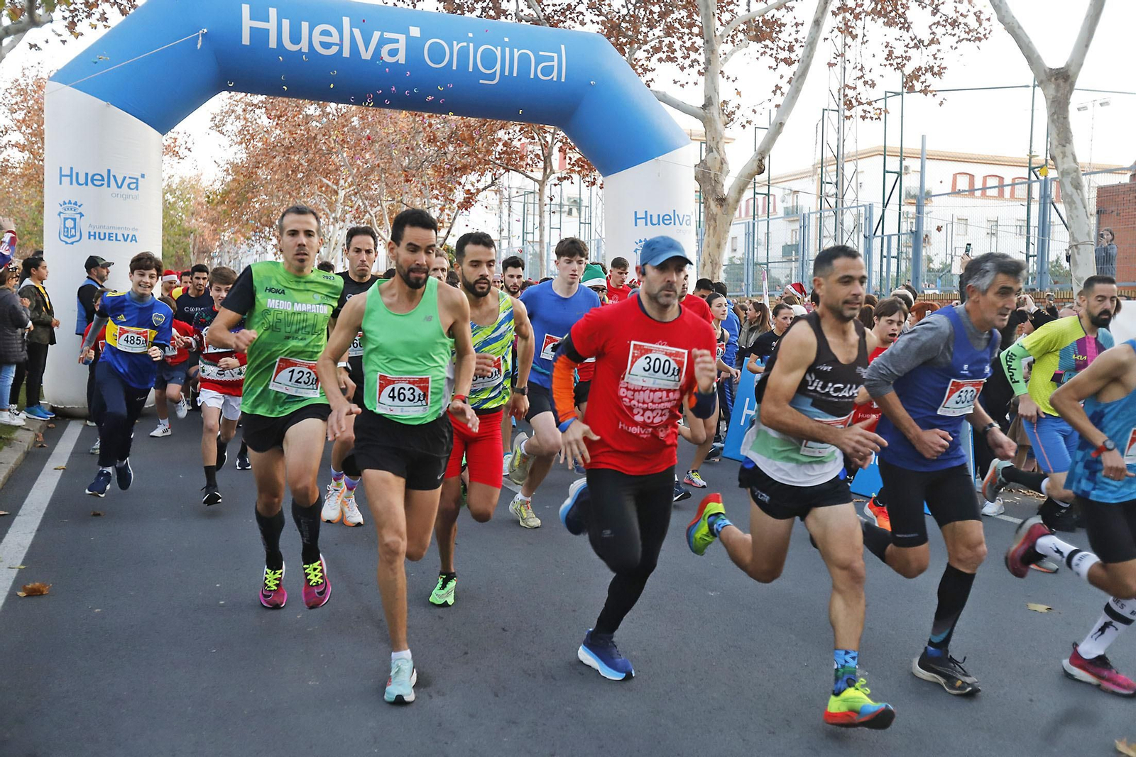 Imágenes de la XIII carrera de San Silvestre en Huelva