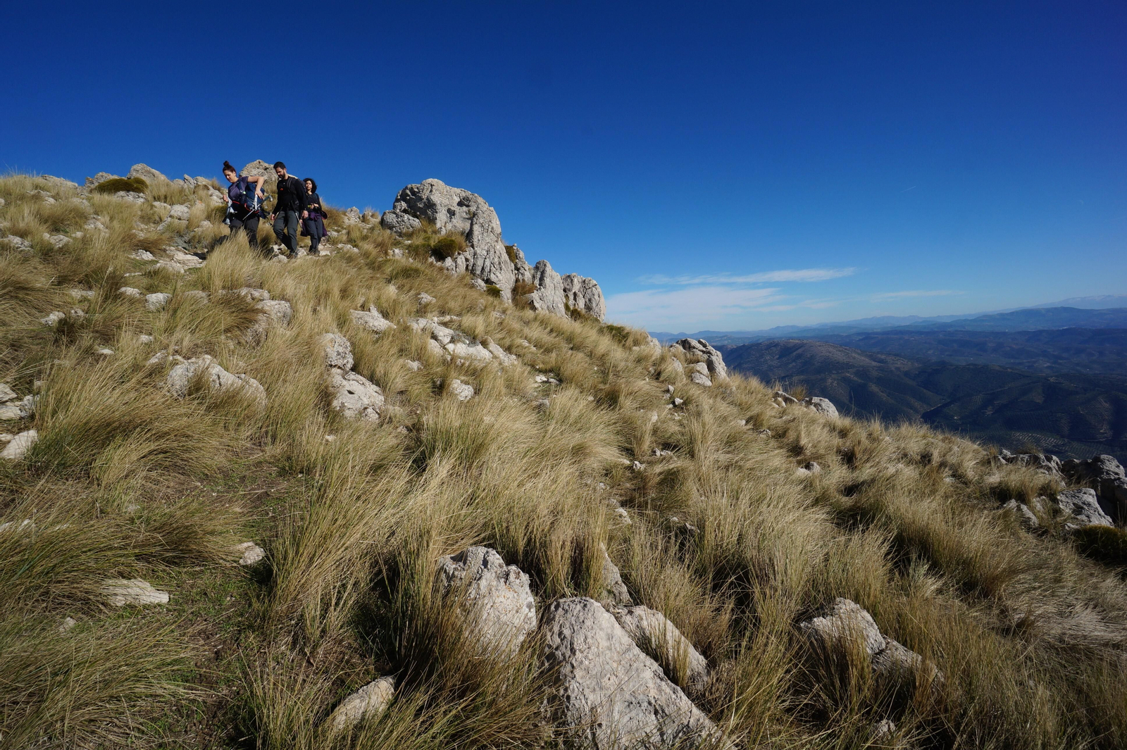 Un recorrido en fotografías de la subida a la Tiñosa, el pico más alto de Córdoba