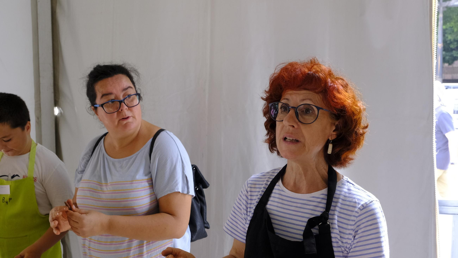 Las imágenes de los talleres familiares de cerámica en la Feria de Almería 2025