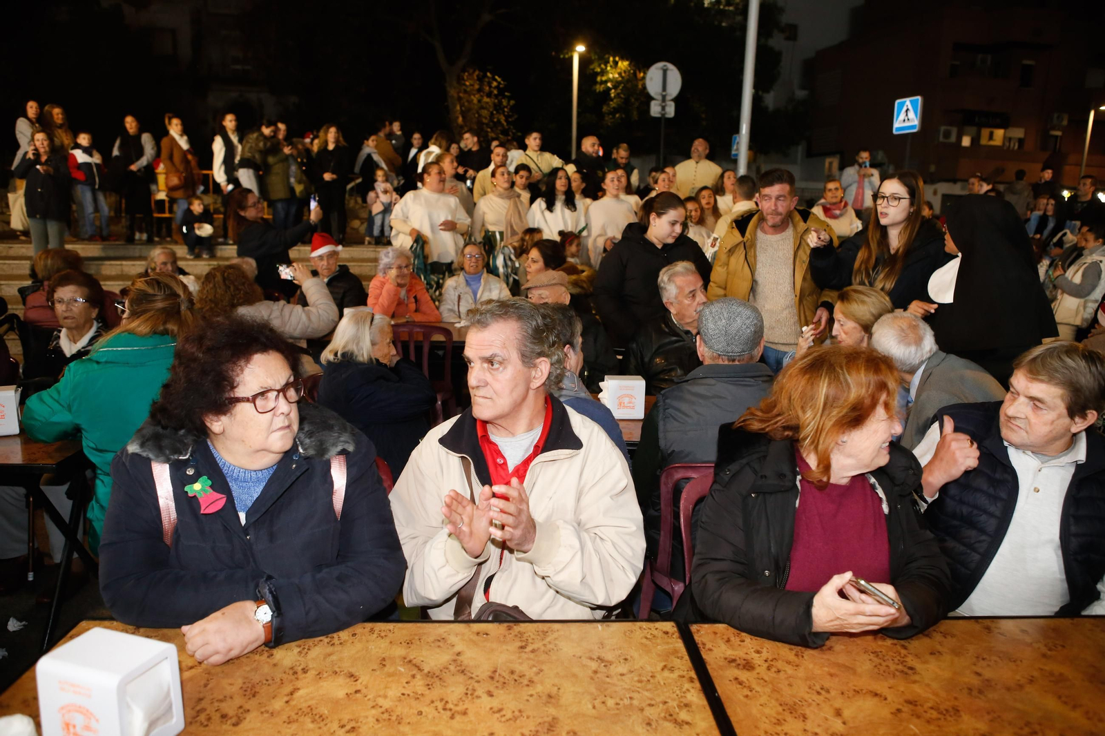 Las fotos del paseo en taxi al alumbrado de Navidad de Algeciras para los mayores
