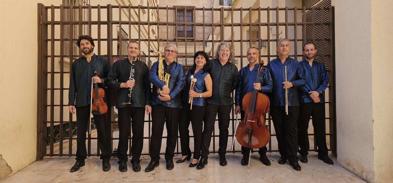 El grupo Cosmos que actúa en Unicaja. El grupo Cosmos que actúa en Unicaja.