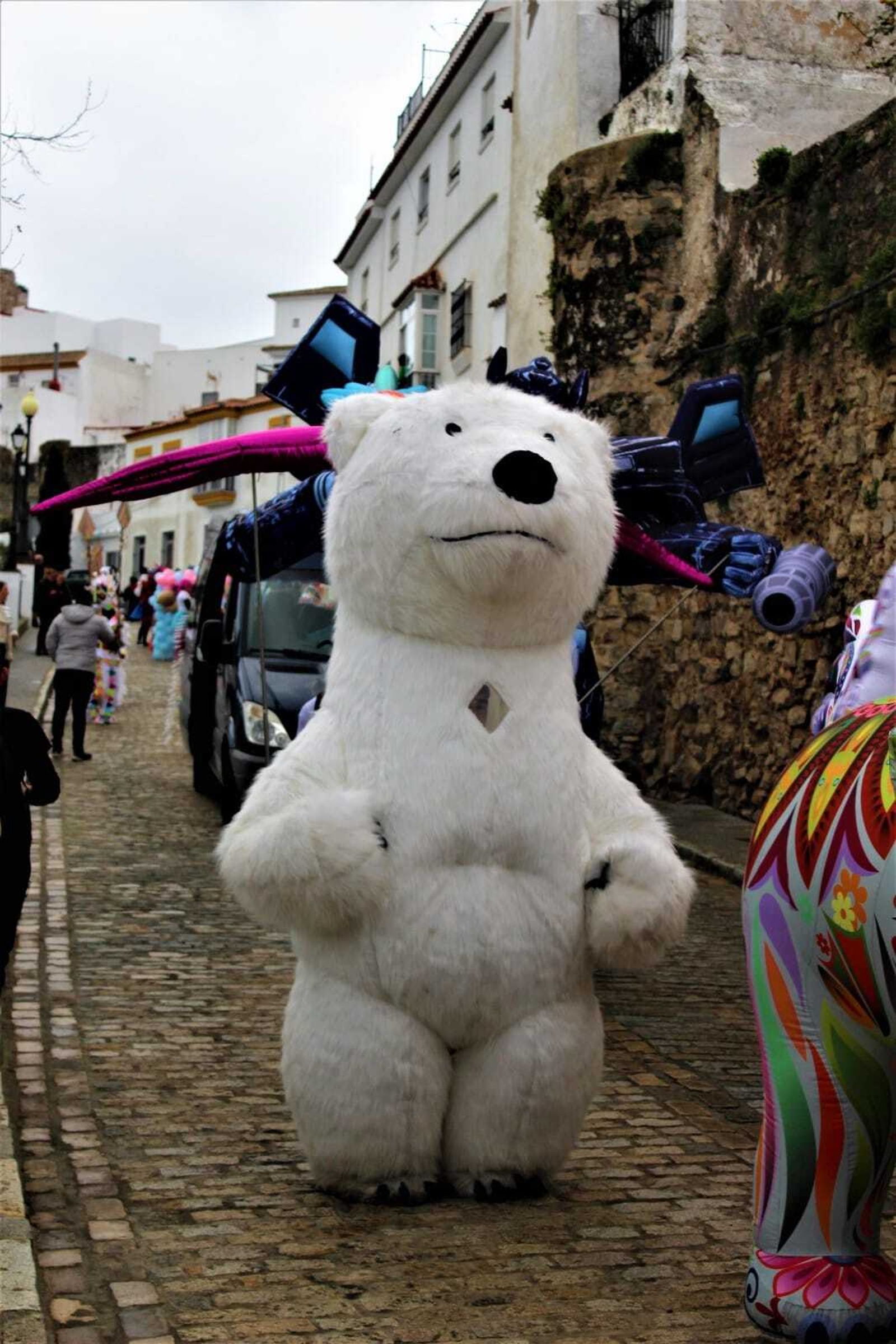 Las imágenes del Gran pasacalles del Humor de Alcalá de los Gazules