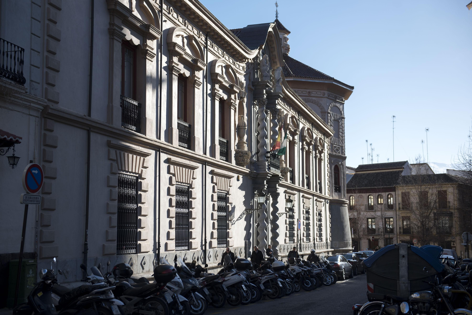 achada del palacio de Bibataubín, sede del Consejo Consultivo de Andalucía.