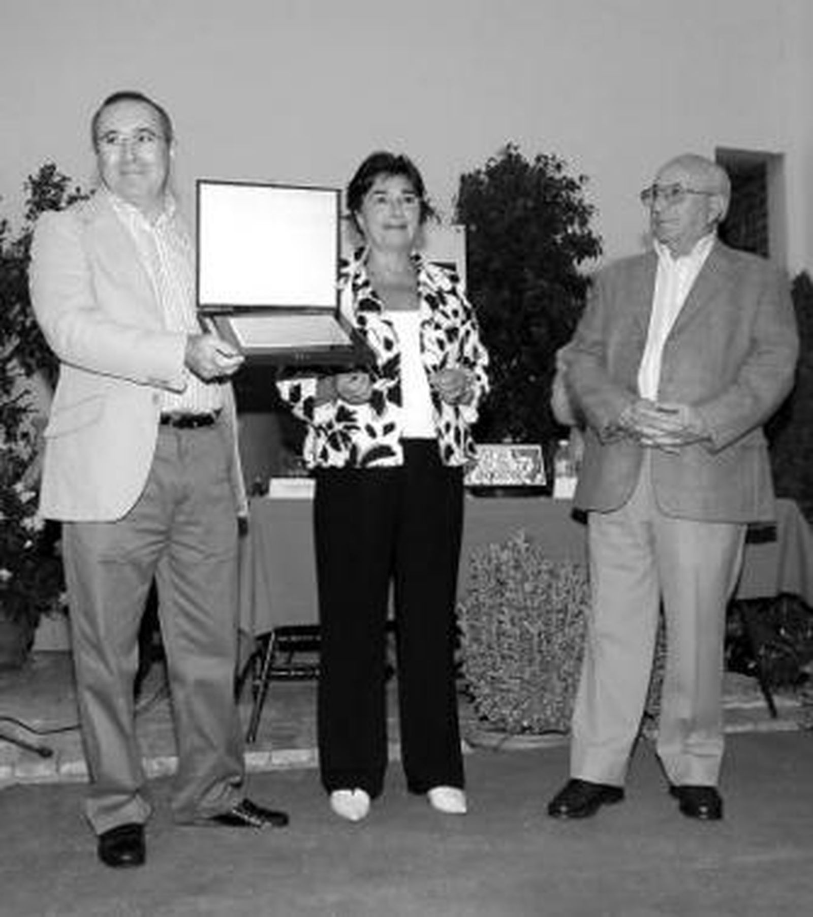 Aragón Panés recibe el premio de investigación local 'Dionisio Montero'