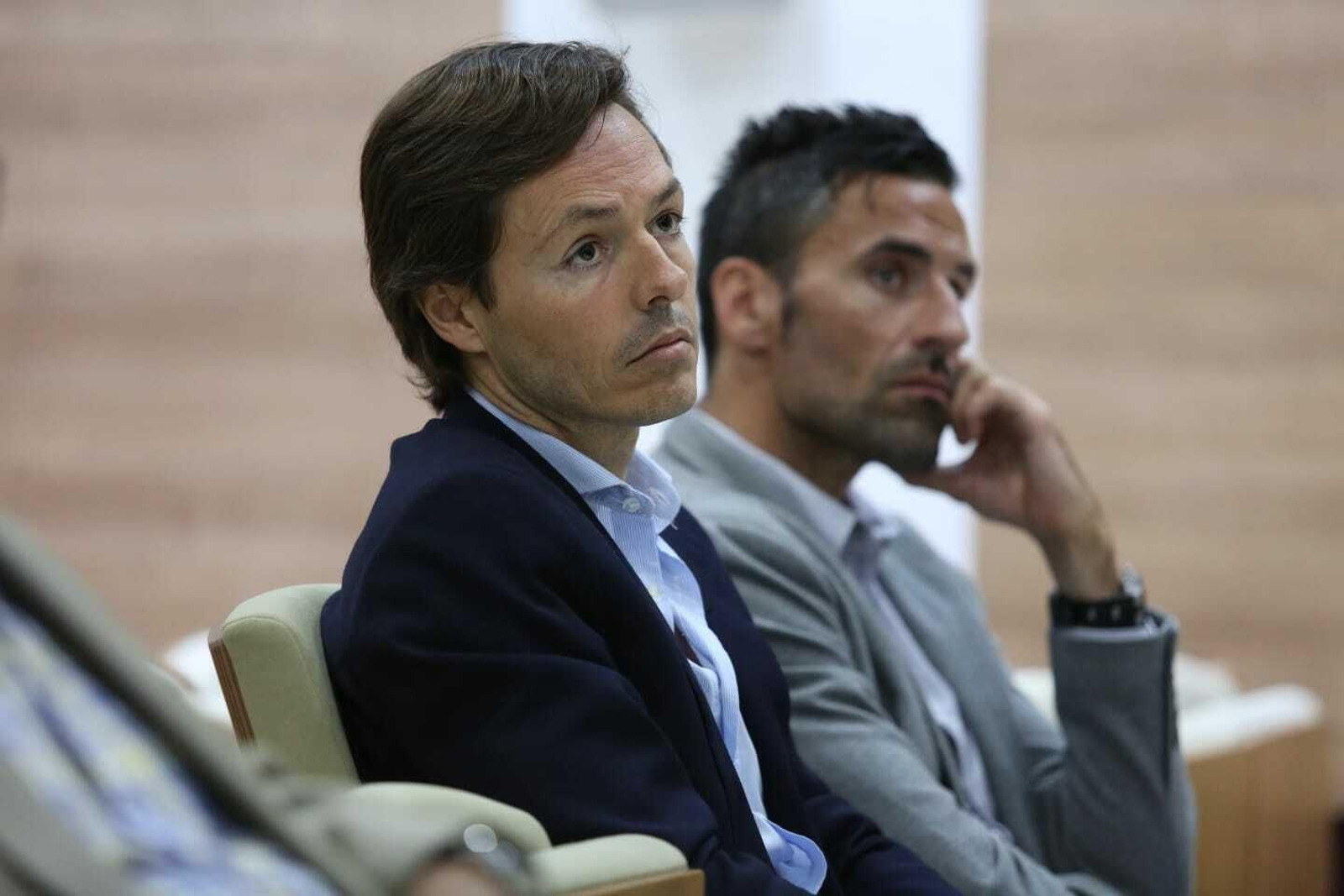 Las fotos de la presentación de Víctor con el Málaga