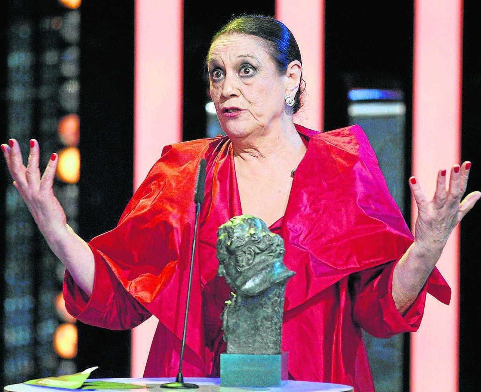 Terele Pávez, en 2014, cuando recibió el Goya a la mejor actriz de reparto por 'Las brujas de Zugarramurdi'.