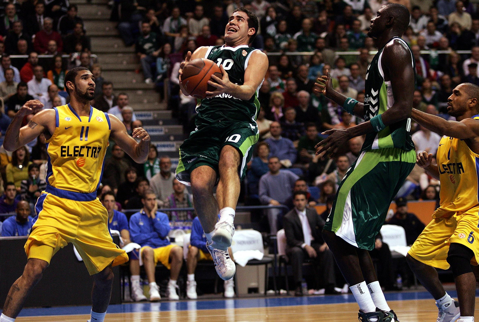 La carrera de Carlos Cabezas, en fotos