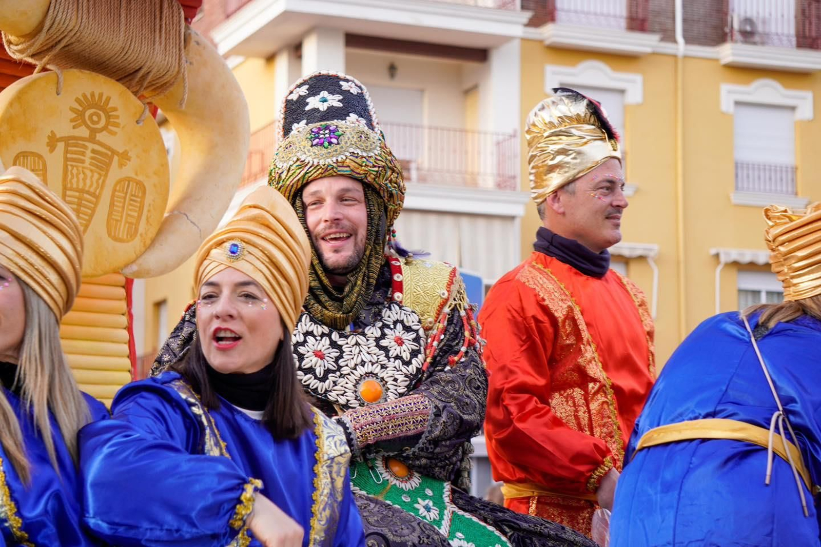 Cabalgata de Reyes Magos en Torre del Mar.jpg