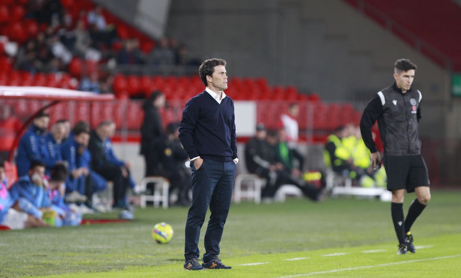 Rubi, pensativo en el encuentro ante la Lazio