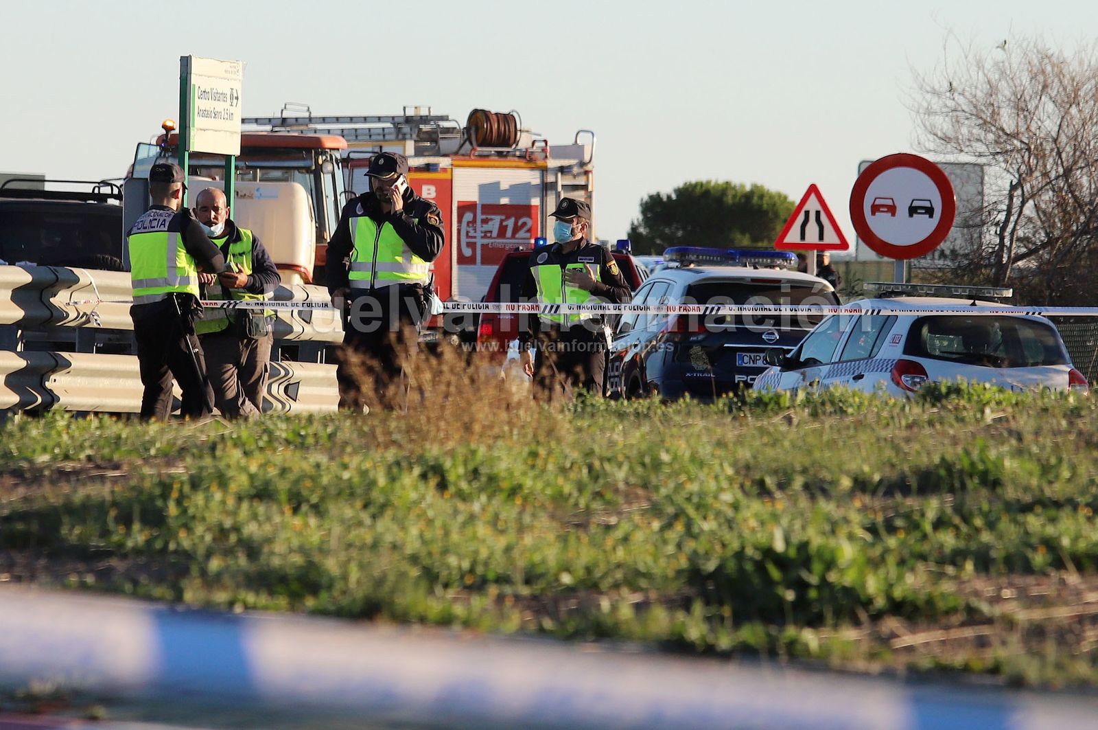 Encuentran los cuerpos de Enrique y Paqui en el acceso al espigón de Huelva, en imágenes