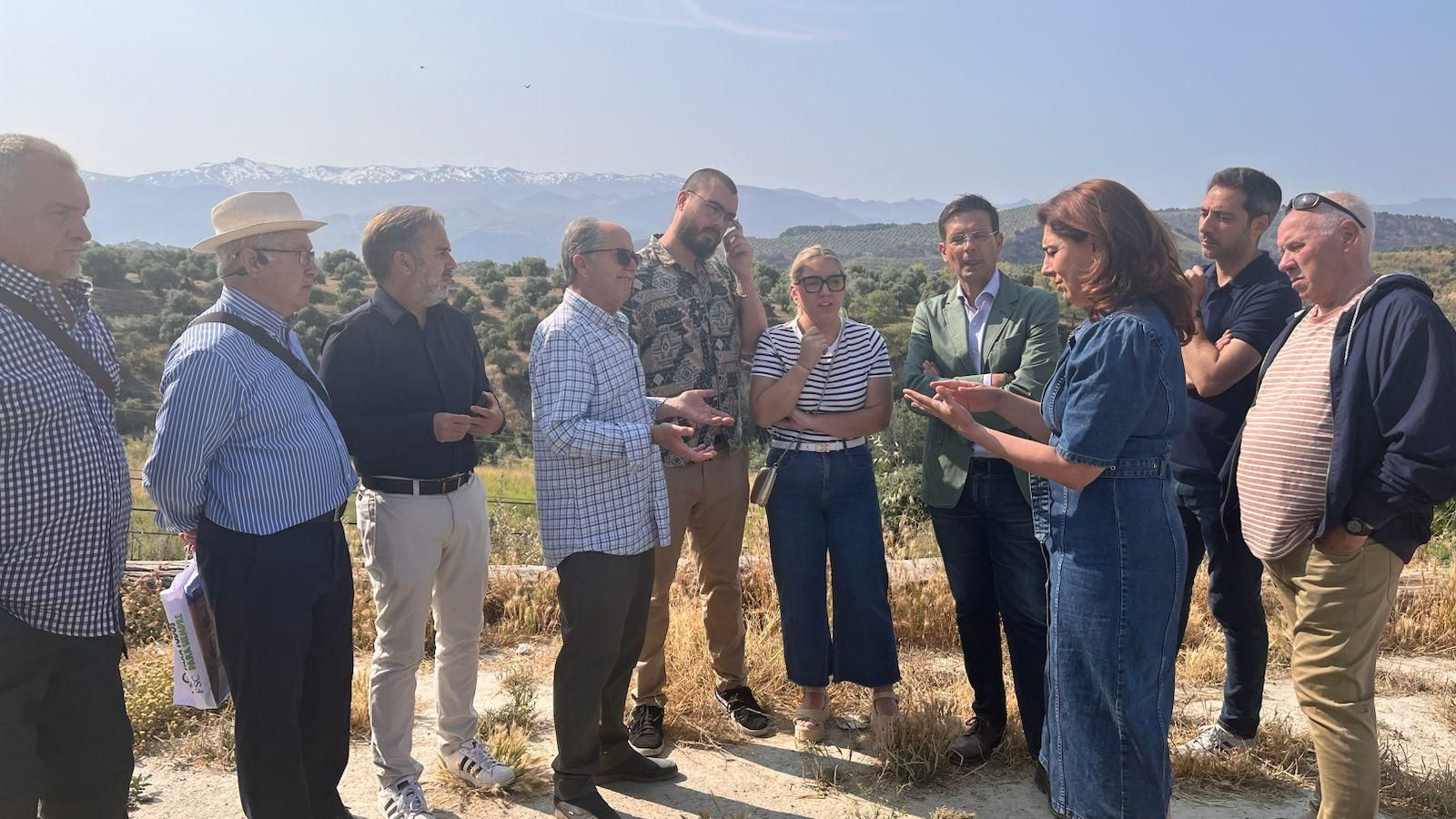 Miembros del Grupo Municipal Socialista, en el Fargue.