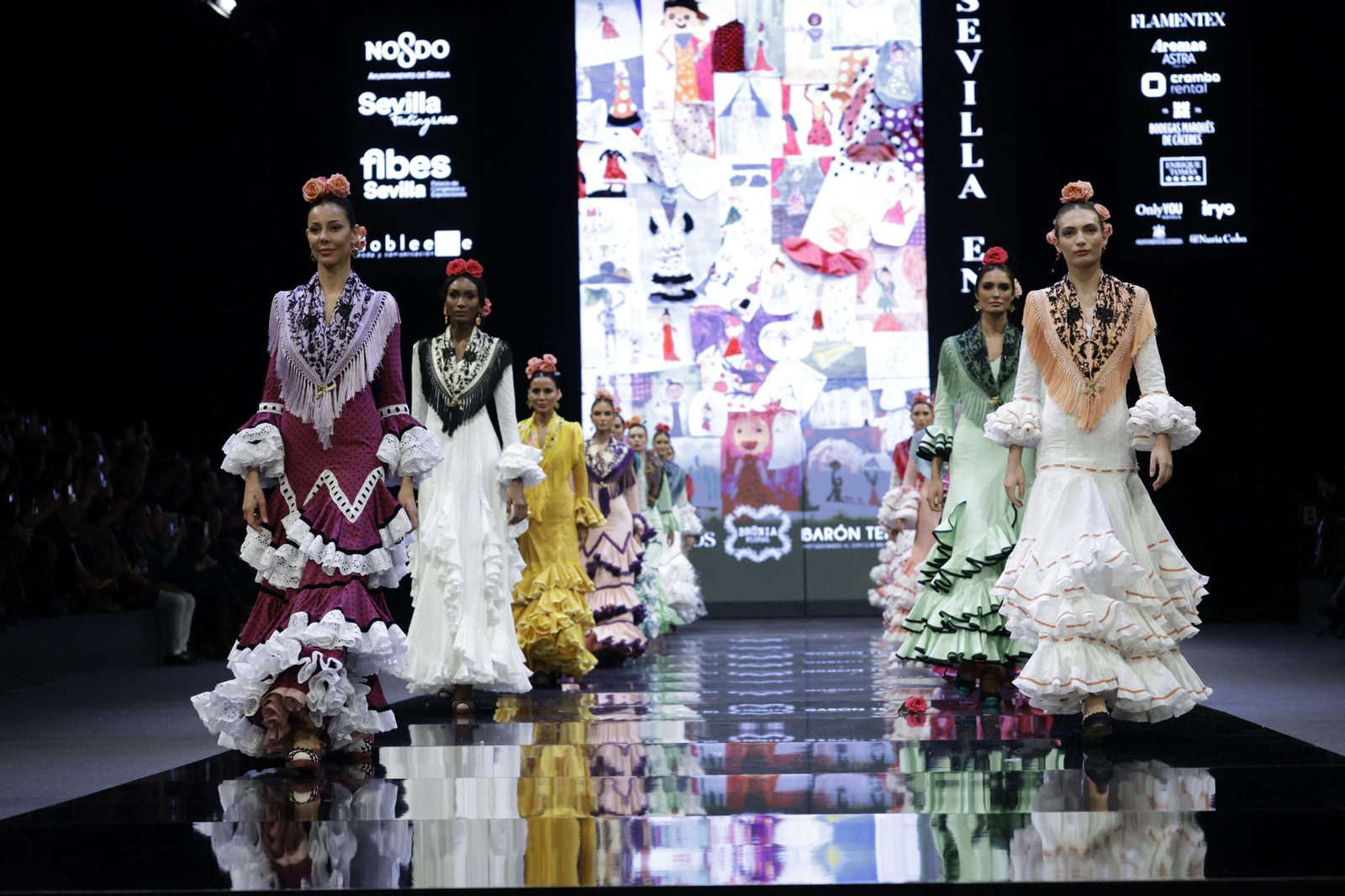 El desfile de MiAbril en SIMOF 2025, todas las fotos