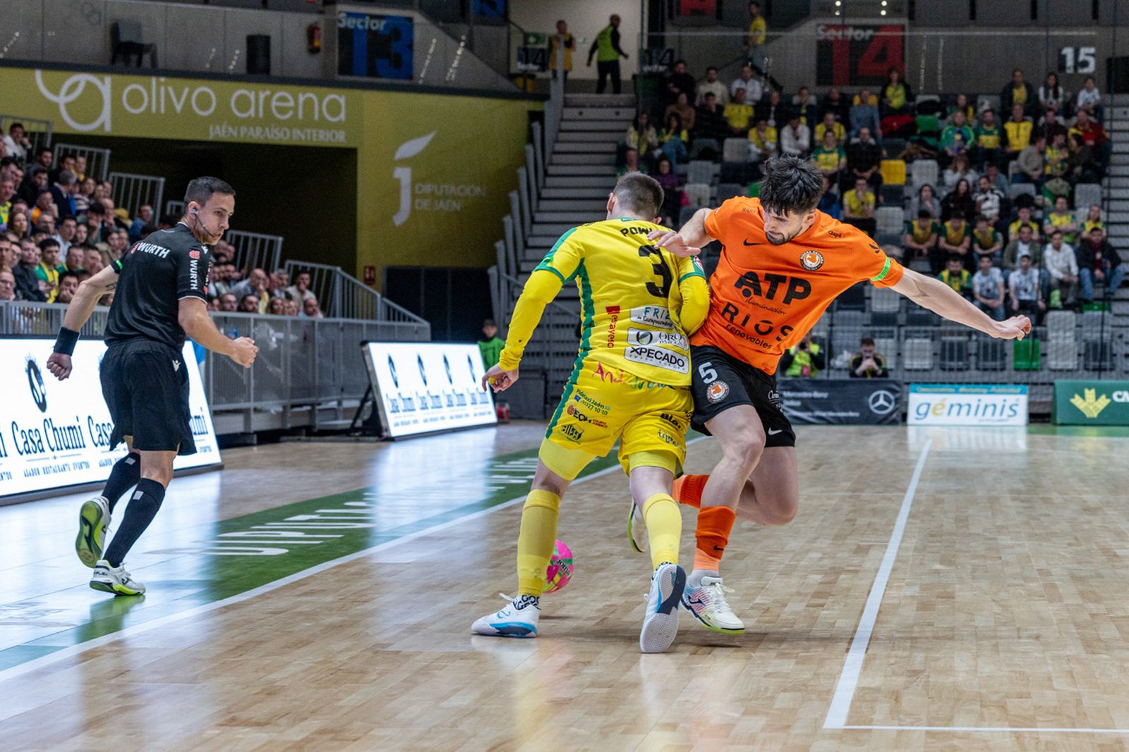 Las mejores imágenes del triunfo copero de Jaén Paraíso Interior frente a Ribera Navarra