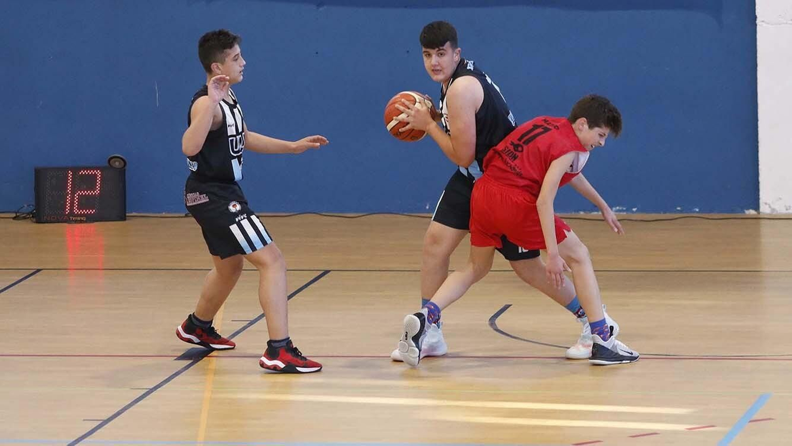 Las fotos del Campeonato de Andalucía de Baloncesto Infantil Masculino, celebrado en La Línea