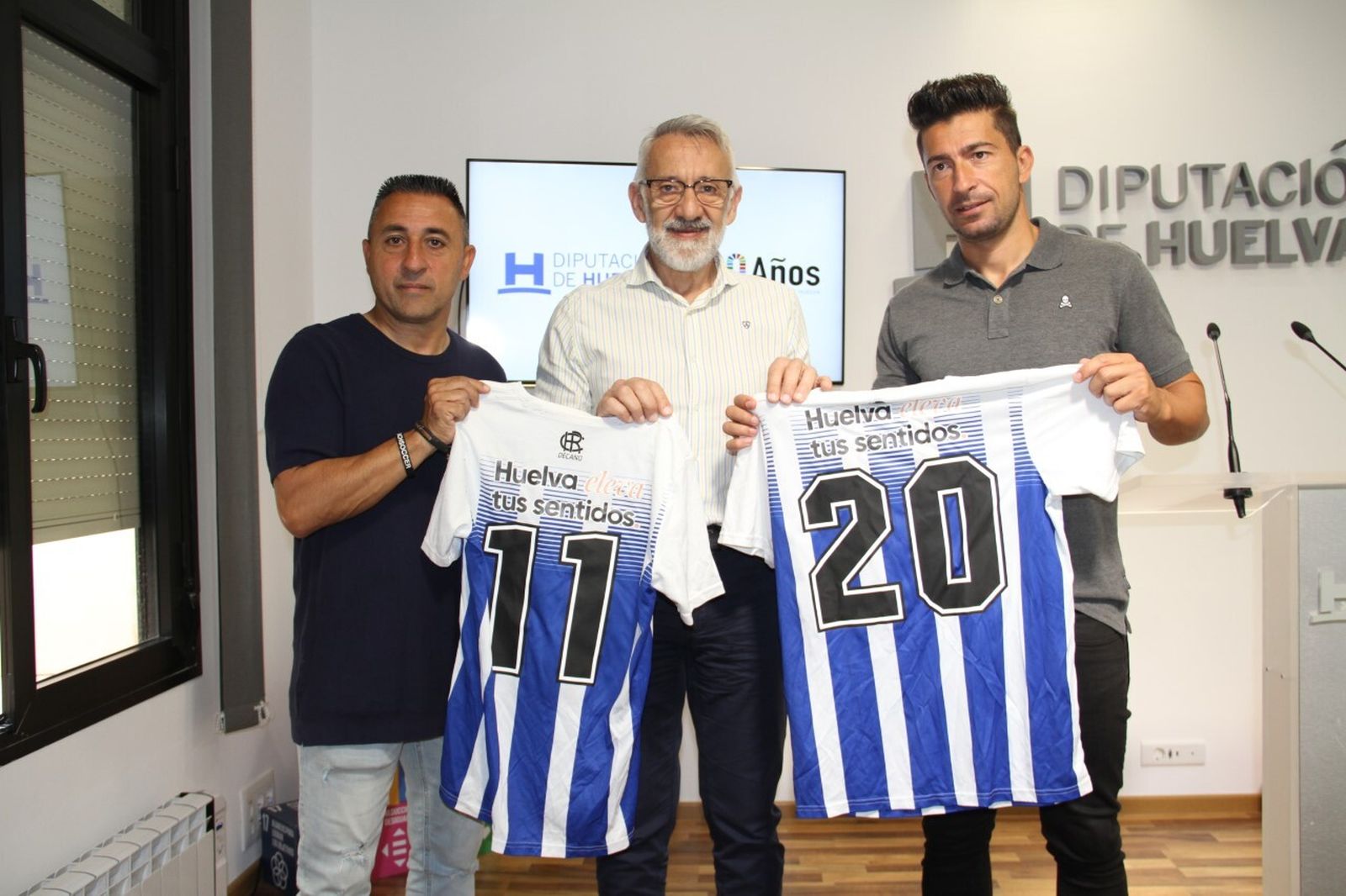 Rafael Millán, Juan Antonio García y José Mier, en la Diputación de Huelva.