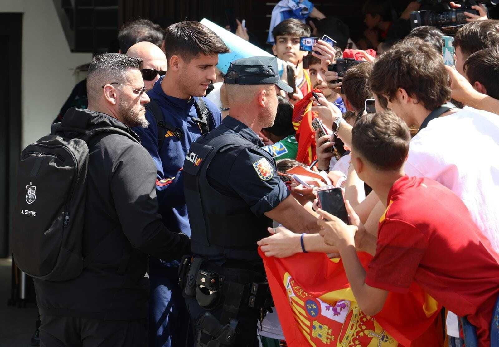 España ya está en Málaga para jugar ante Noruega