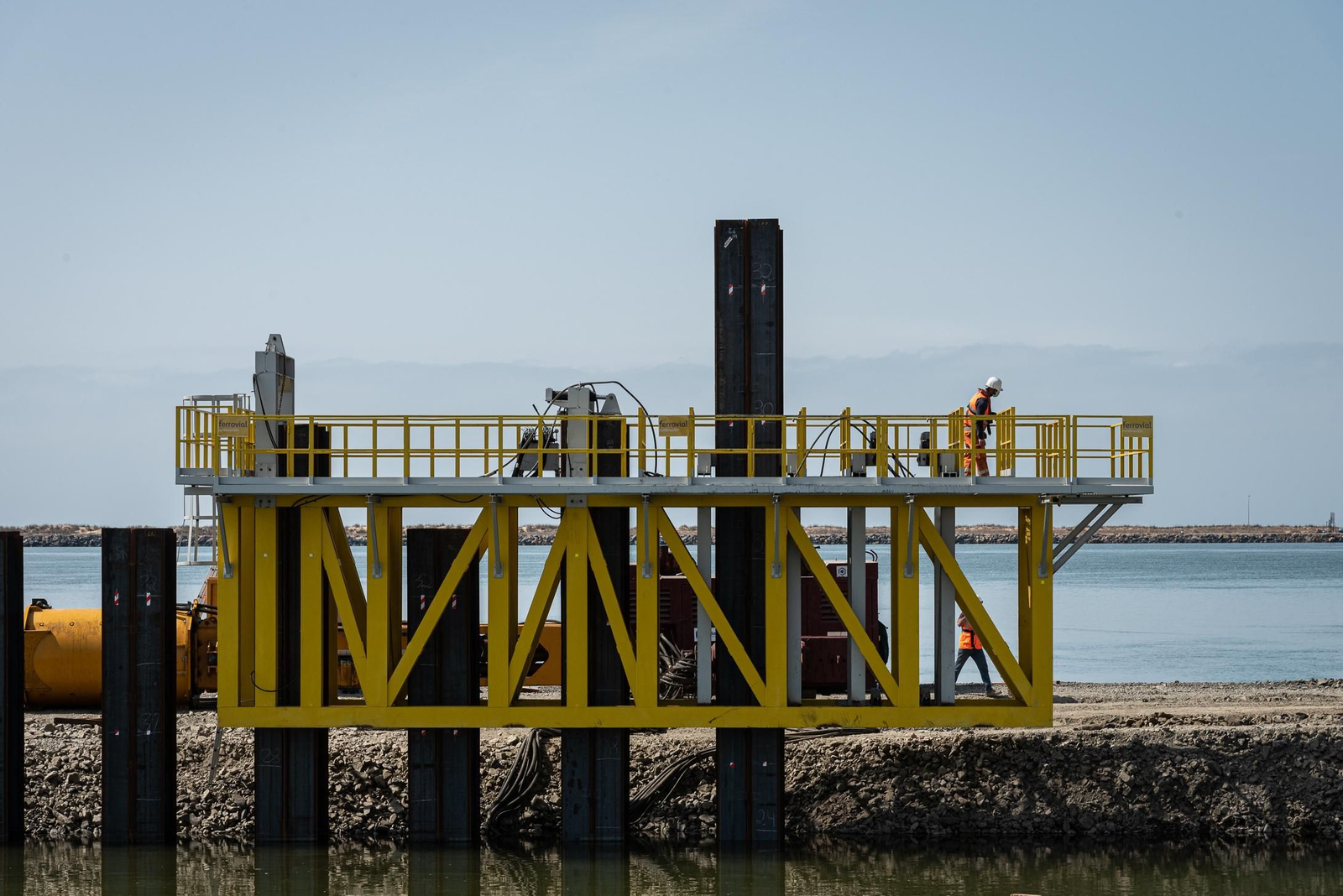 Imágenes de a obra de ampliación del muelle sur del Puerto de Huelva