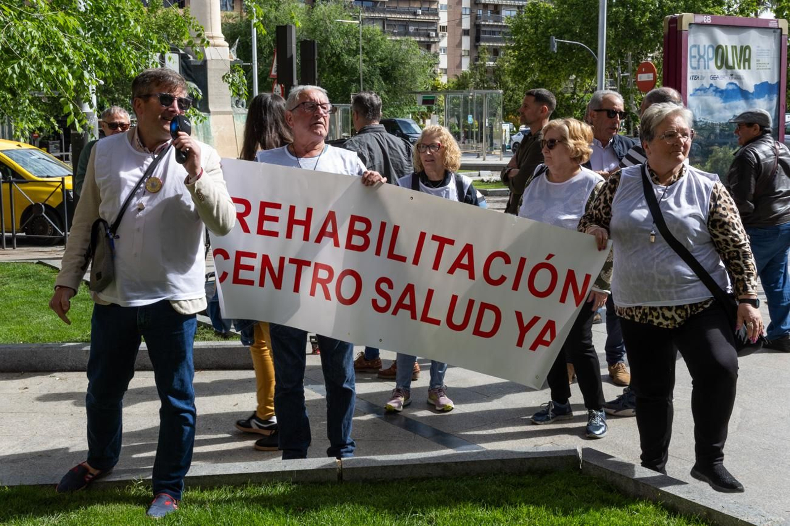 Concentración en contra del Cierre del Centro de Salud de Cazorla y por la apertura del Hospital de Alta Resolución de Cazorla al 100%