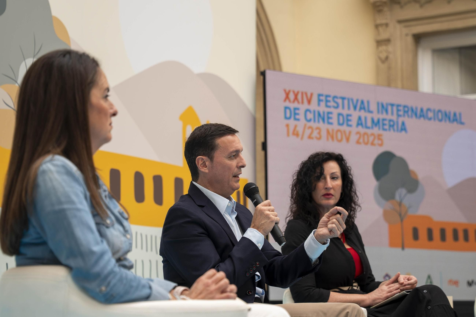 Las imágenes de la presentación de FICAL en Almería