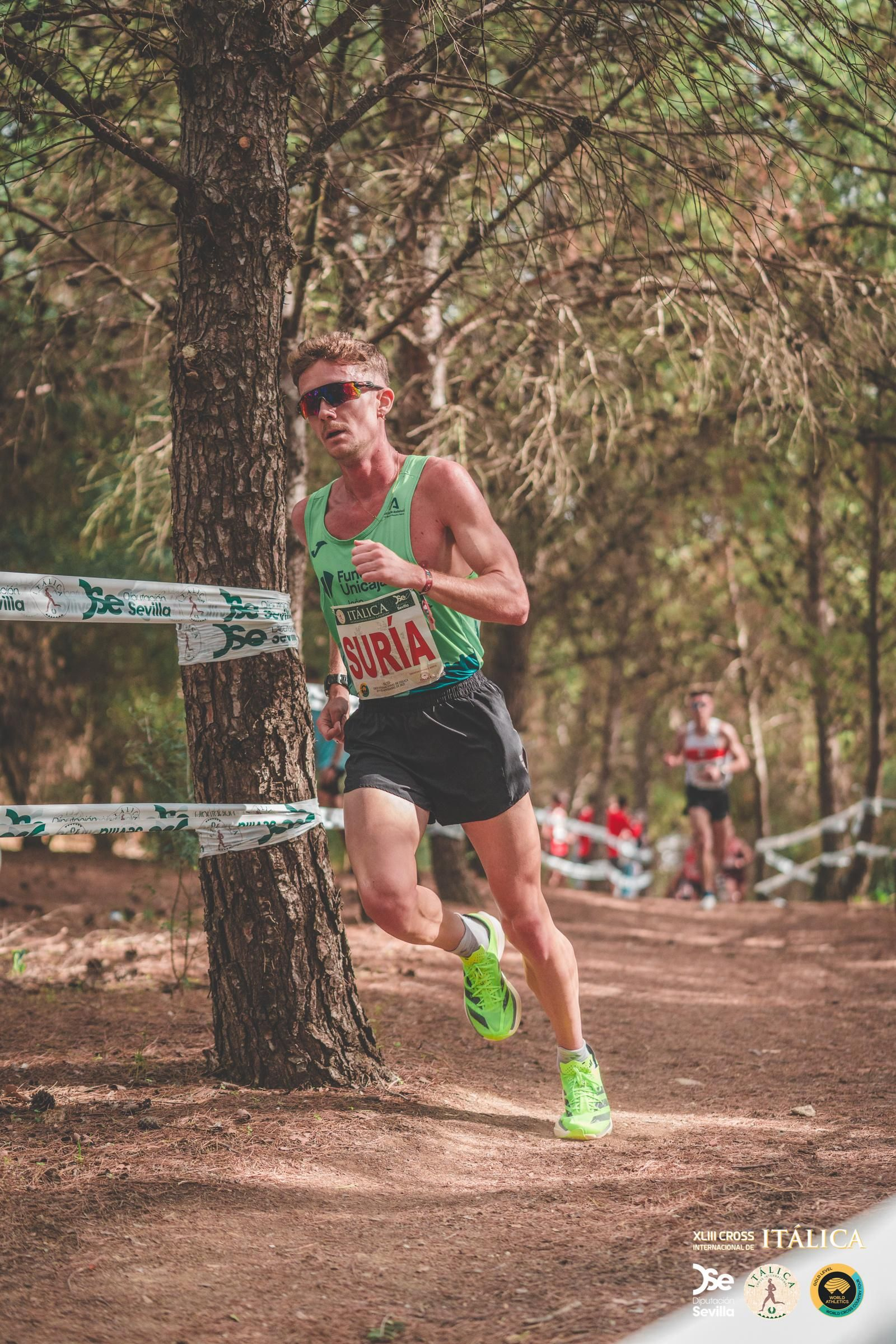 Búscate en las fotos del Cross de Itálica 2025 | 12