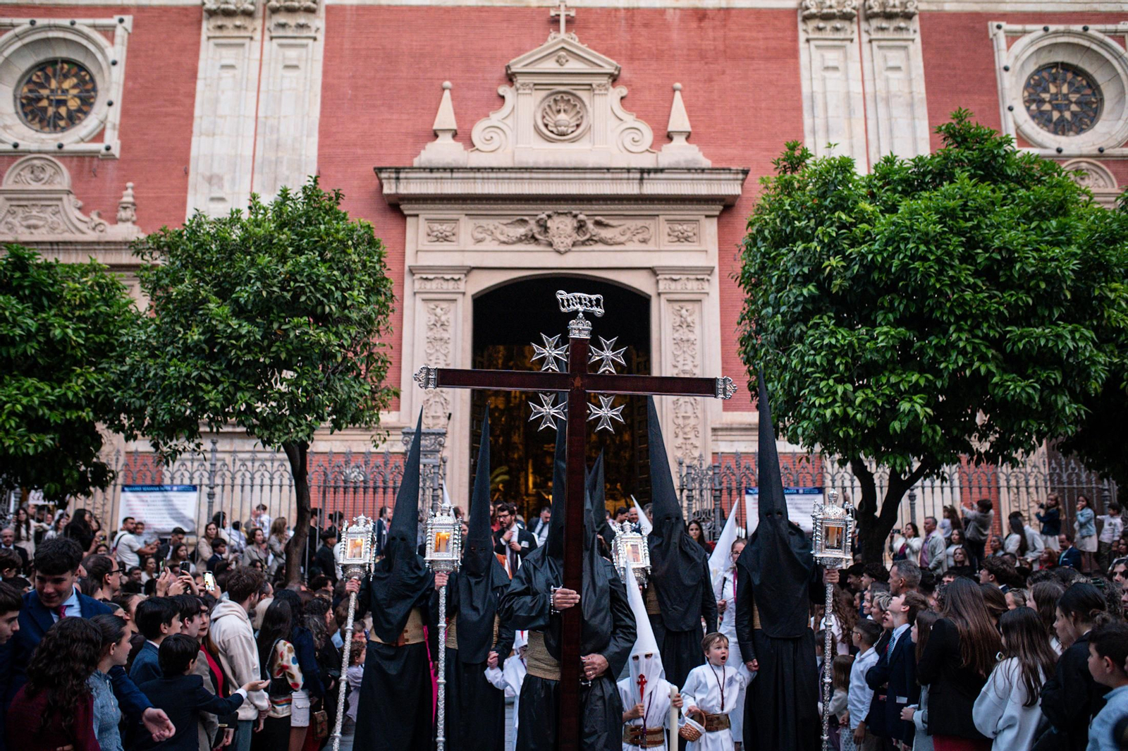 La Hermandad de la Borriquita en la Semana Santa de Sevilla 2025