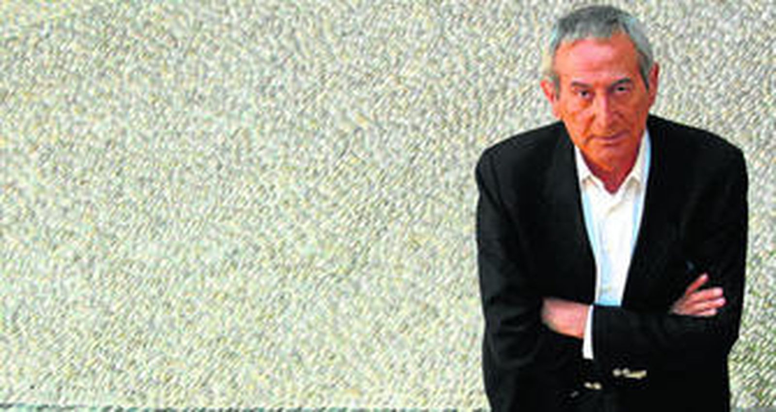 Elio BerhanyerPremio Nacional de Diseño de Moda