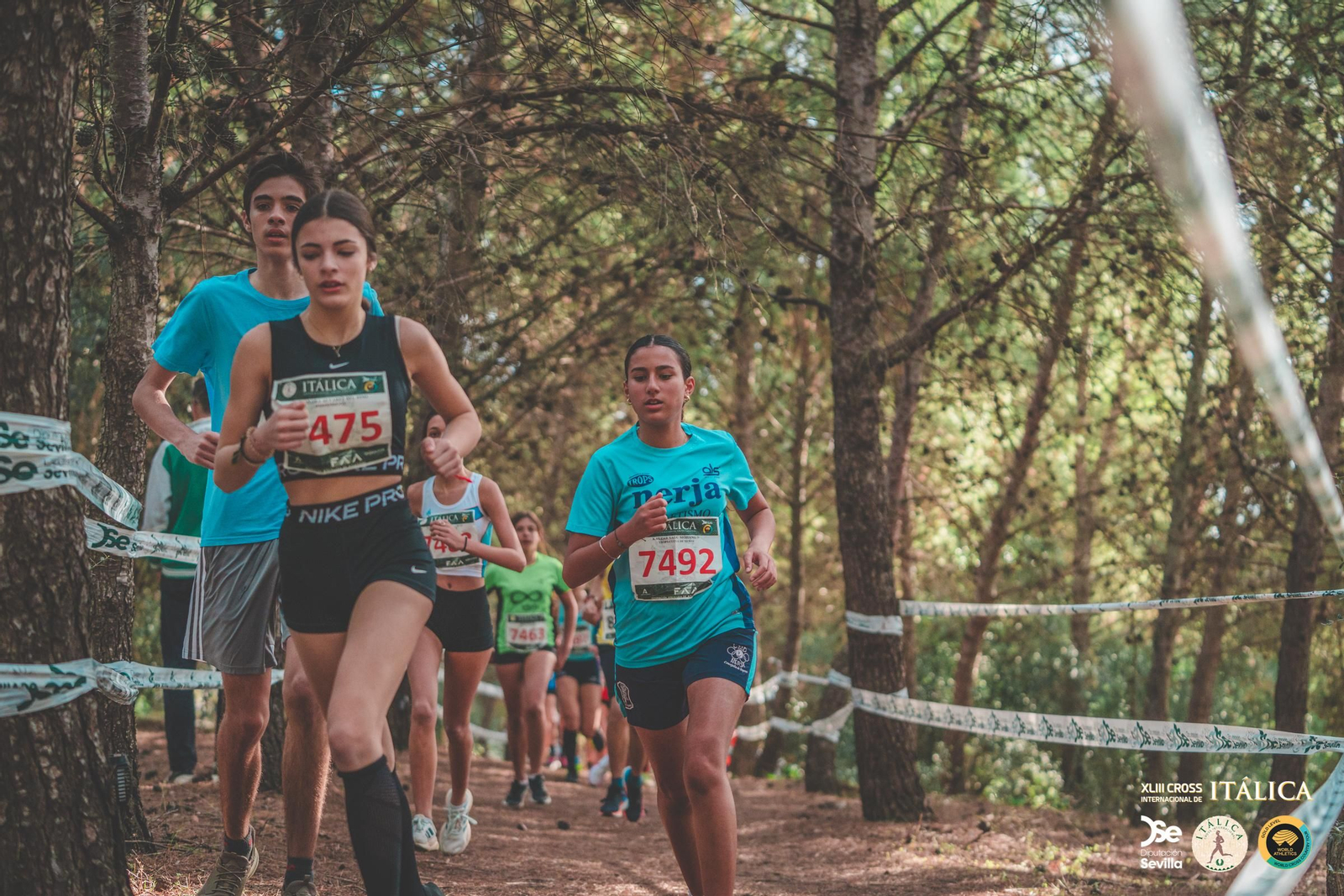 Búscate en las fotos del Cross de Itálica 2025 | 6