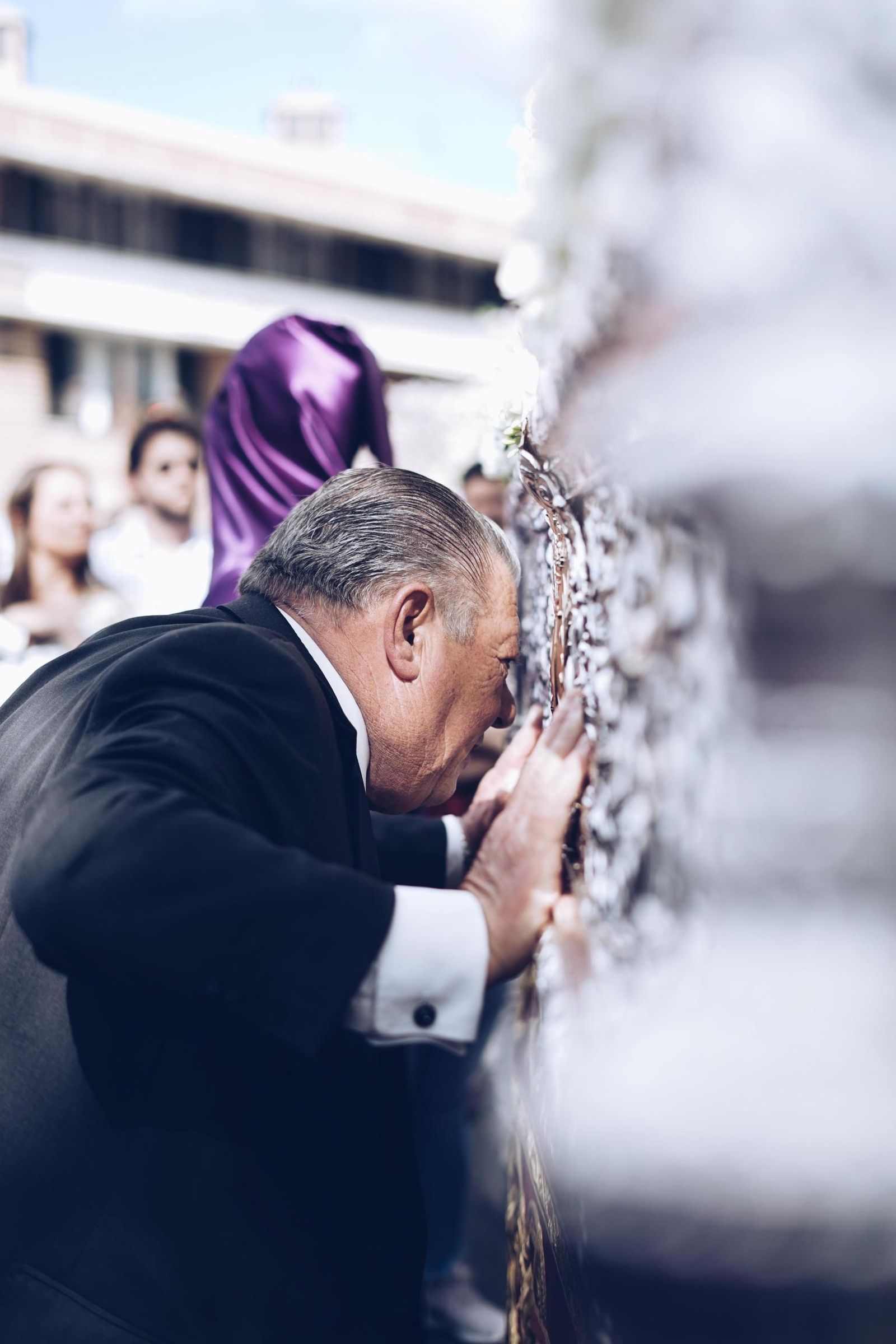 Manuel Villanueva, un Jueves Santo al frente del palio de la Virgen de la Victoria
